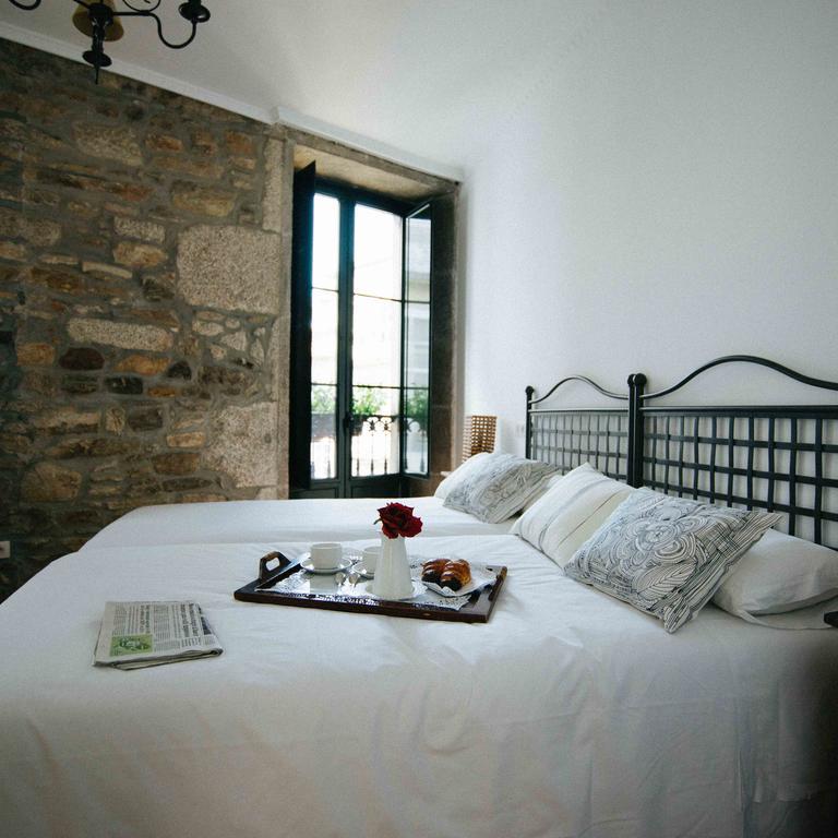 Hotel Arco De Mazarelos Сантьяго-де-Компостела Номер фото